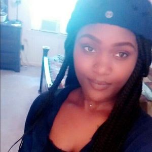 Meet your Posher, Taeisha